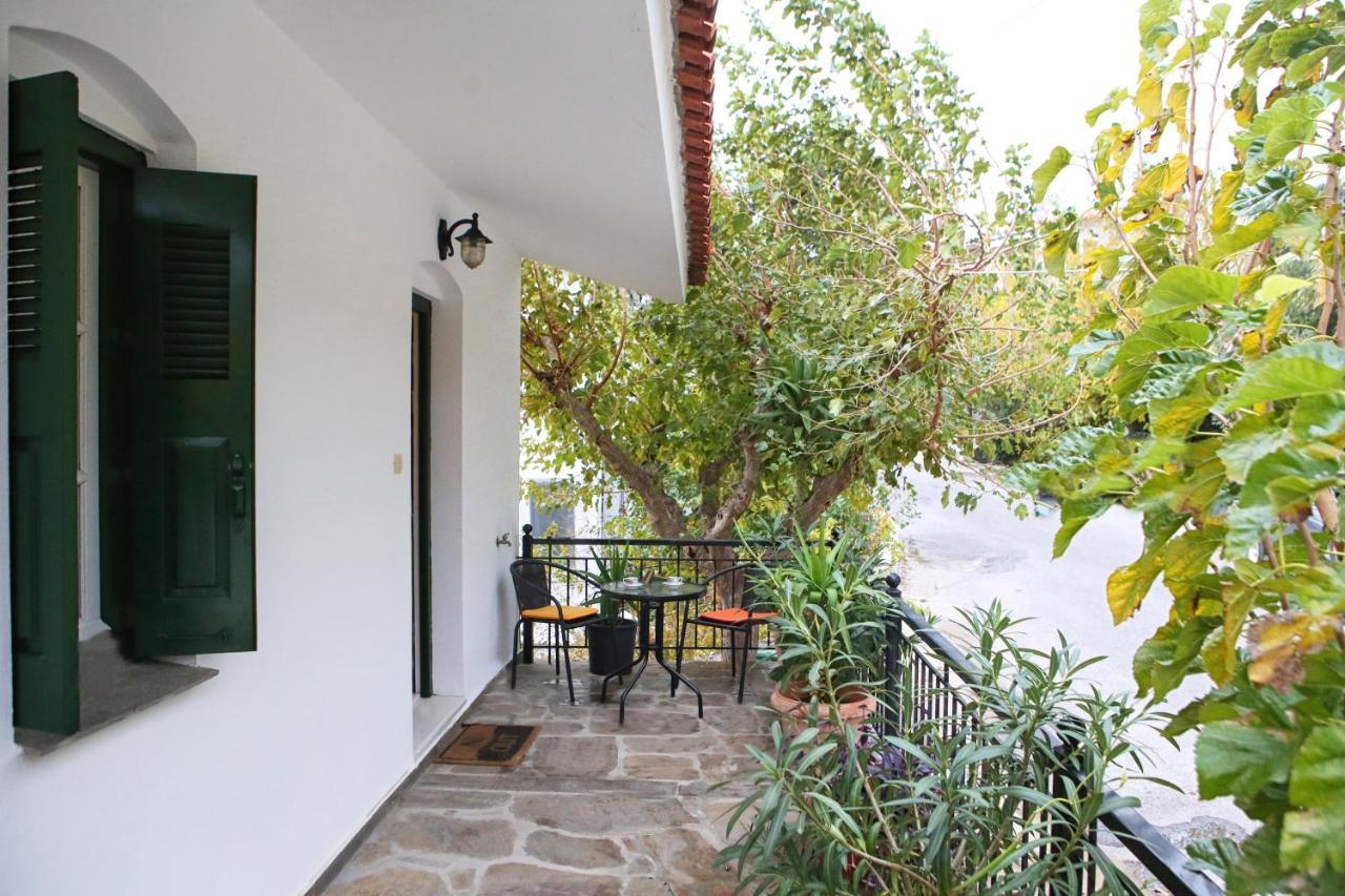 Studios Argyri Agios Kirykos  Exterior photo