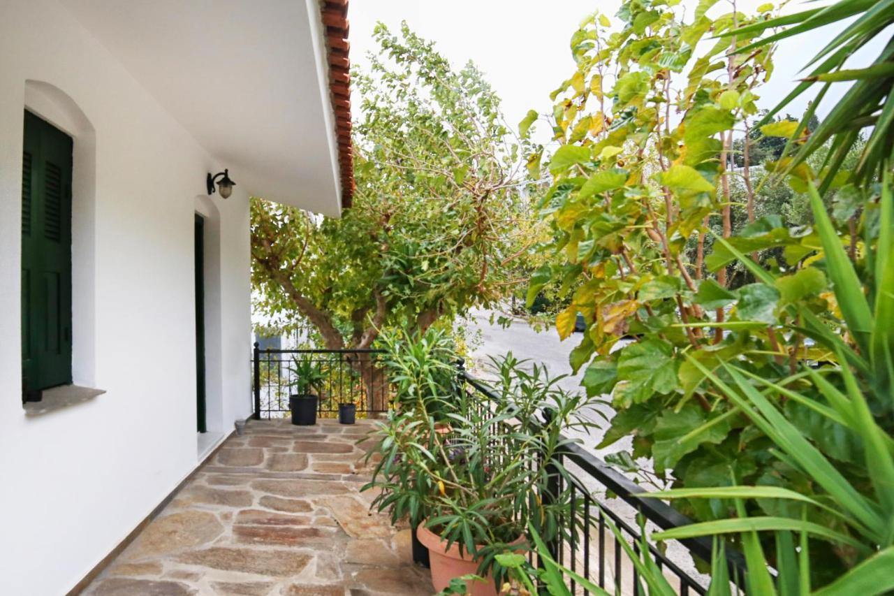 Studios Argyri Agios Kirykos  Exterior photo